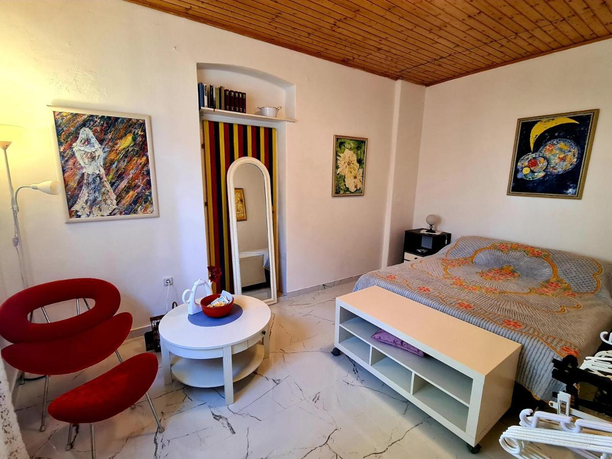 Yellow, Red & Blue Apartment Spalato Esterno foto