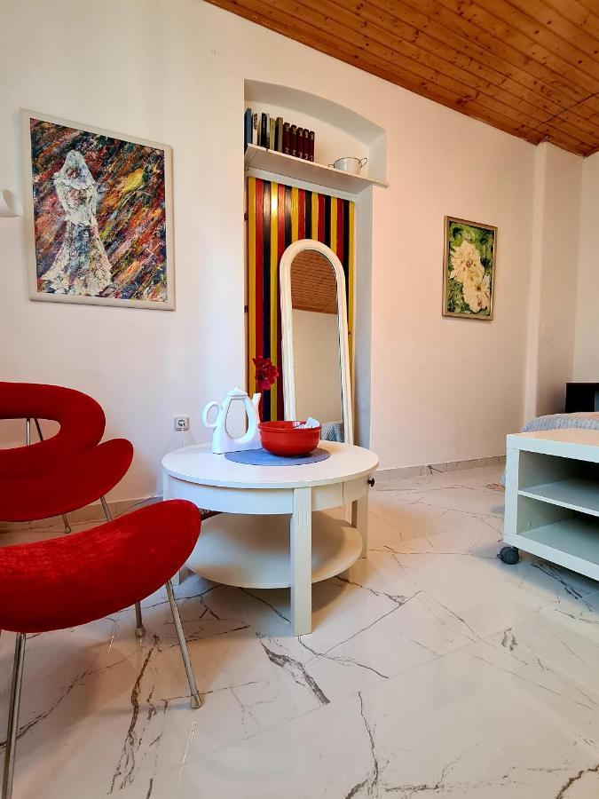 Yellow, Red & Blue Apartment Spalato Esterno foto